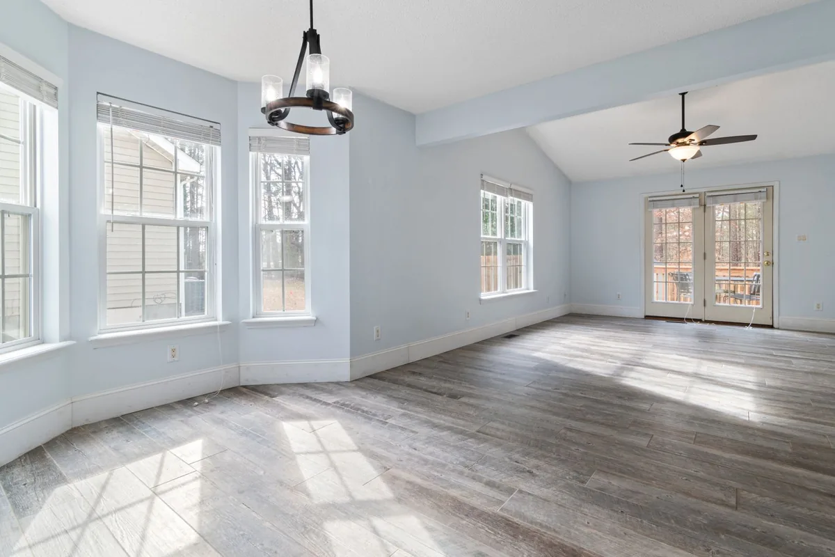 Clean, safe room after biohazard cleanup in Winthrop Town, MA